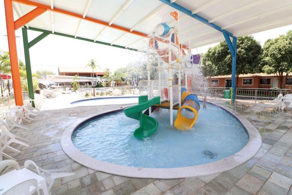 diRoma Internacional Resort - 1 dia no Acqua park, splash e smile - com roupa de cama e banho Caldas Novas Exterior foto