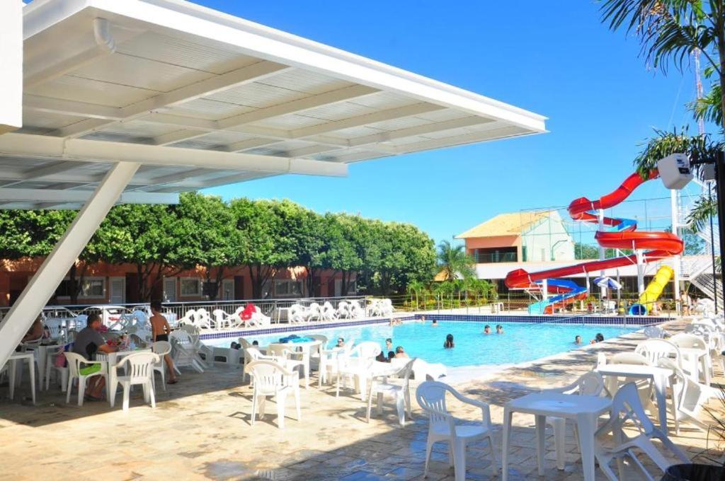 diRoma Internacional Resort - 1 dia no Acqua park, splash e smile - com roupa de cama e banho Caldas Novas Exterior foto